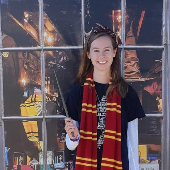 Meet your Posher, Julia! <3 - Picture 2 of 2
